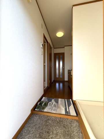 ディアコートNの玄関