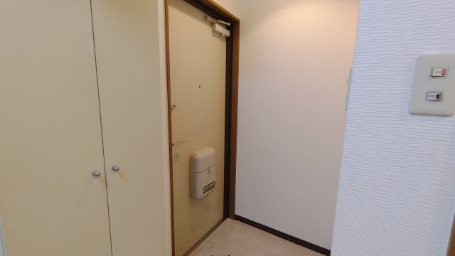 スクリーブ千里北の玄関