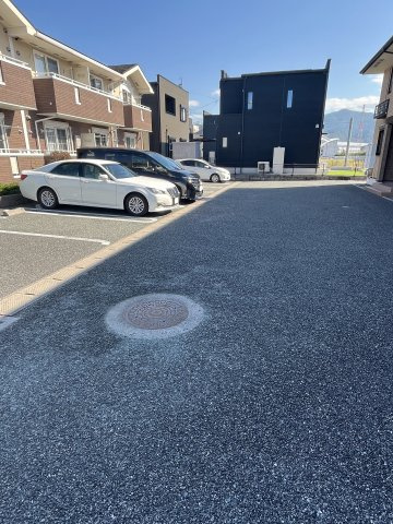 ＮＭＯＮ　Ｇの駐車場