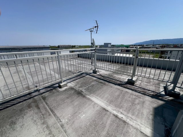 店舗付住宅　大垣市横曽根4丁目　昭和59年築のその他