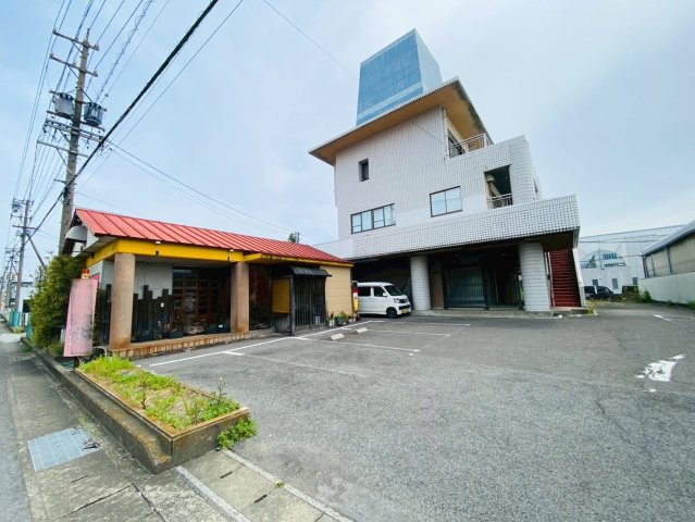 店舗付住宅　大垣市横曽根4丁目　昭和59年築