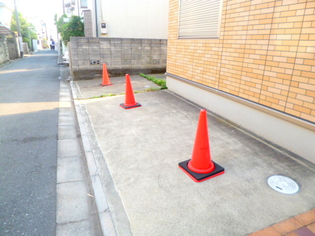 Ｓｈｉｎ－Ｓｈｕｗａの駐車場|★敷地内駐車場あります♪