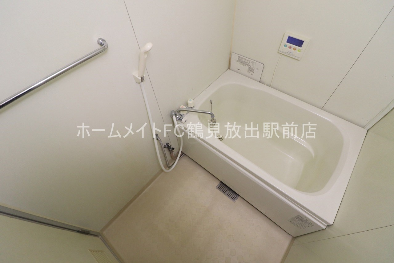 シャトー中村の浴室