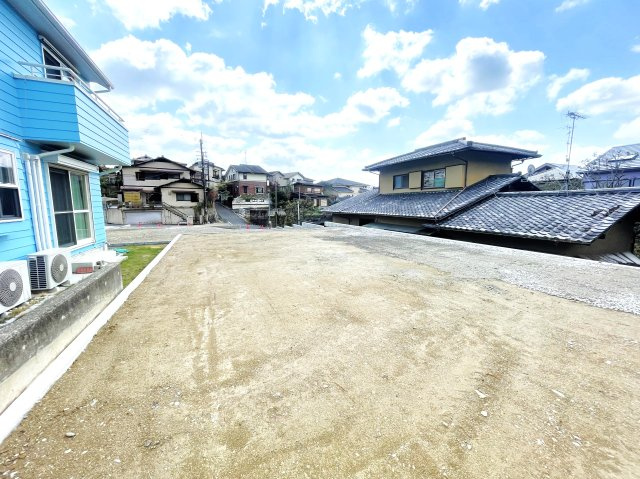 ◆建築条件無し売土地◆各「六地蔵」駅より徒歩圏内◆陽当たり・通風良好◆伏見区桃山町安芸山の外観|令和７年４月撮影