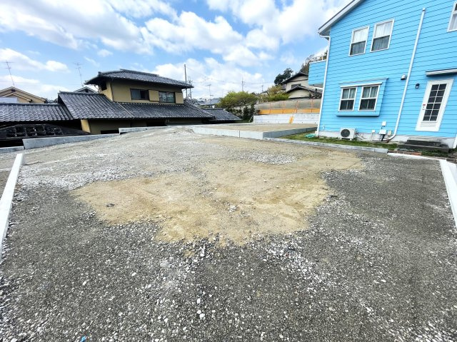 ◆建築条件無し売土地◆各「六地蔵」駅より徒歩圏内◆陽当たり・通風良好◆伏見区桃山町安芸山の外観|令和７年４月撮影