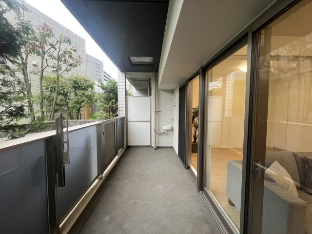 ペットと暮らす南東向きリフォーム【シティテラス大和ブリーズコート】のバルコニー