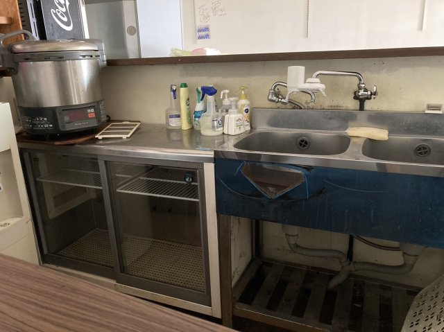 大街道　店舗付き住宅のキッチン|1階　店舗部分　キッチン