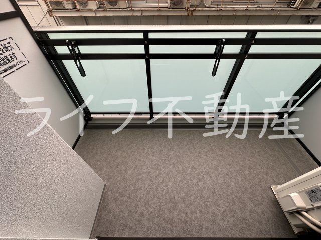 S-RESIDENCE小阪azureのバルコニー