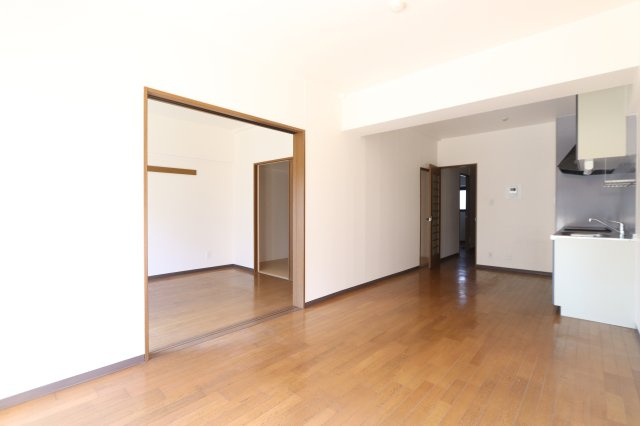 グラフィージュの居間・リビング