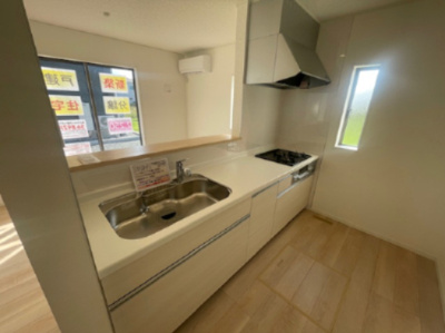 【キッチン】 | 花巻市桜町　第9 | 床下収納、浄水器付きシステムキッチン