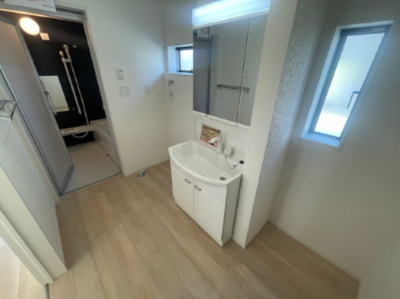 【独立洗面台】 | 花巻市桜町　第9 | シャンプードレッサー機能付き