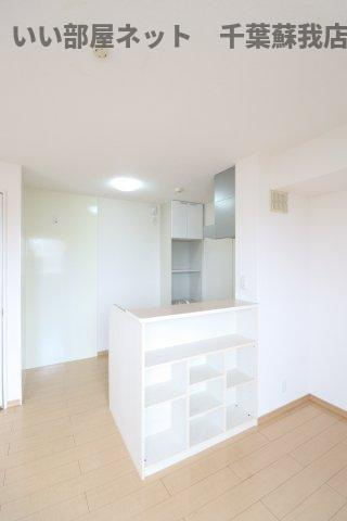 おゆみ野ドリームマウンテン　Ａのキッチン|コンパクトなキッチンで掃除もラクラク