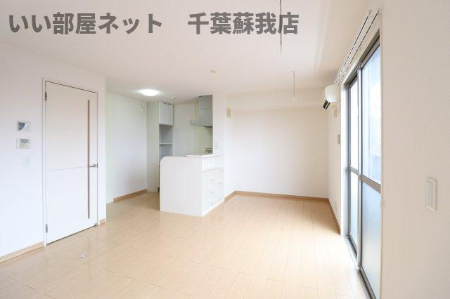 おゆみ野ドリームマウンテン　Ａの居間・リビング|ゆったり過ごせるリビングです