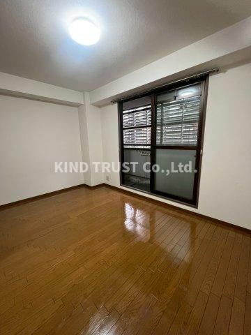 ビッグストーンの居間・リビング|ゆったり過ごせる居間です