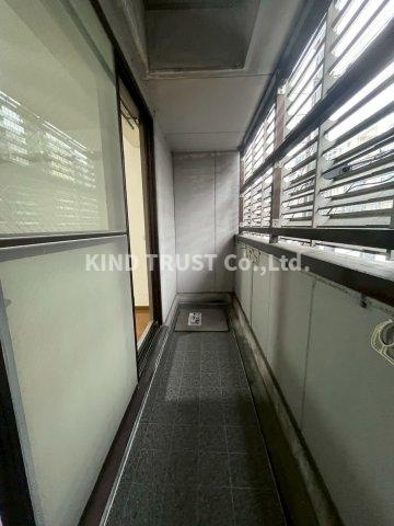 ビッグストーンのバルコニー|落ち着いた時間を過ごせるバルコニーです