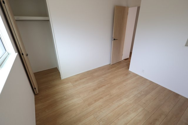  | 《仲介手数料無料》練馬区石神井台５丁目25-26(2号棟)新築一戸建てリナージュ