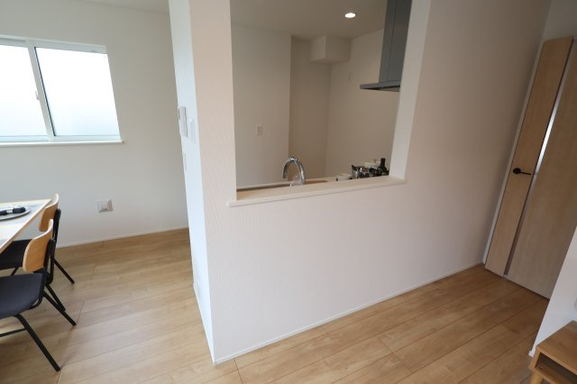 【キッチン】 | 《仲介手数料無料》練馬区石神井台５丁目25-26(2号棟)新築一戸建てリナージュ | 撮影日 2025年9月28日 11:00 晴れ