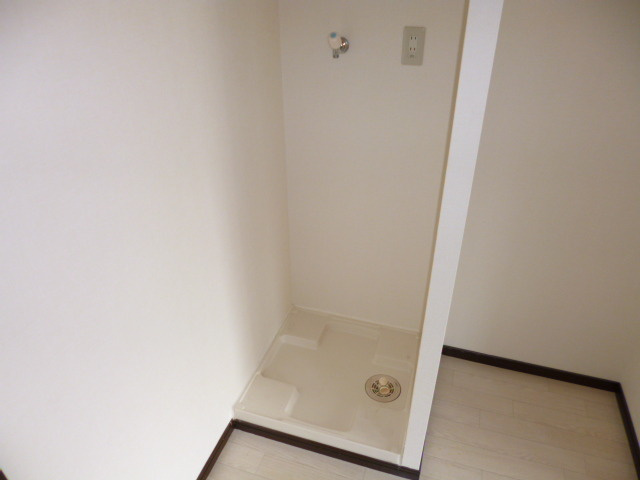 サンフラッツ新大阪本館
