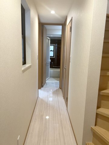 西片2丁目戸建の内装