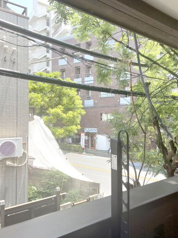 西片2丁目戸建の展望