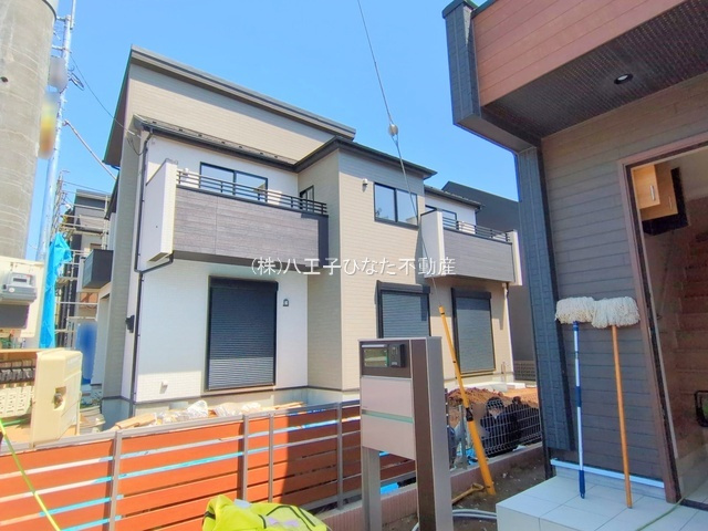 祝　成約済み　八王子市　石川町　新築戸建ての外観|～仲介手数料無料☆八王子ひなた不動産～　八王子市石川町　新築戸建て