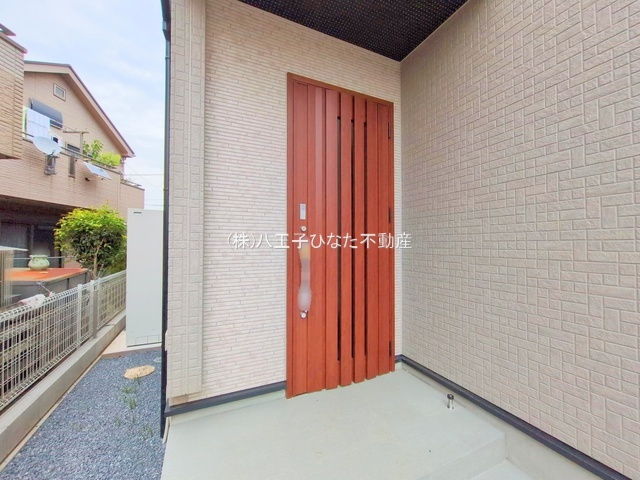 祝　成約済み　八王子市　石川町　新築戸建ての外観|～仲介手数料無料☆八王子ひなた不動産～　八王子市石川町　新築戸建て
