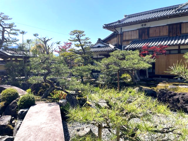 高島市永田中古戸建の外観