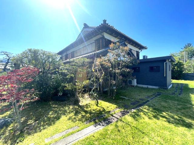 高島市永田中古戸建の外観