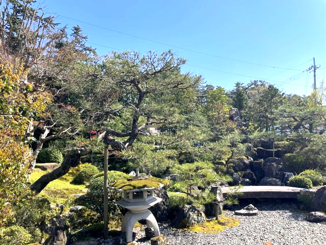 高島市永田中古戸建の外観