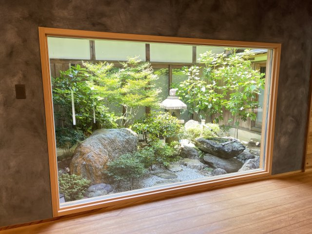 高島市永田中古戸建の庭