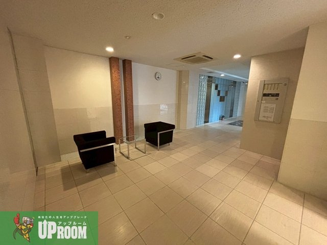 ライオンズステーションプラザ勝川弐番館のロビー