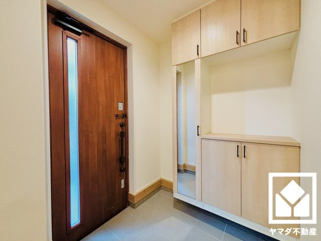 大津市瀬田３丁目　24-1期　1号棟の玄関
