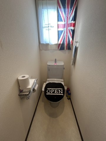 5LDKの注文戸建！鹿沼市西沢町　中古住宅のトイレ|シンプルで使いやすいトイレです