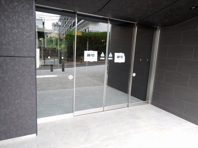 ACPレジデンス文京春日のエントランス