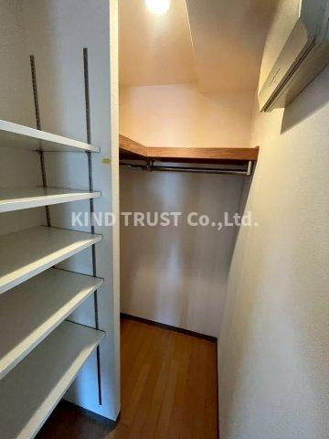 フローライト南森町の収納|収納があります