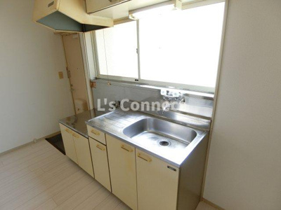 【キッチン】 | セプテンバー２０ | ２口ガスコンロ設置可能なキッチン。