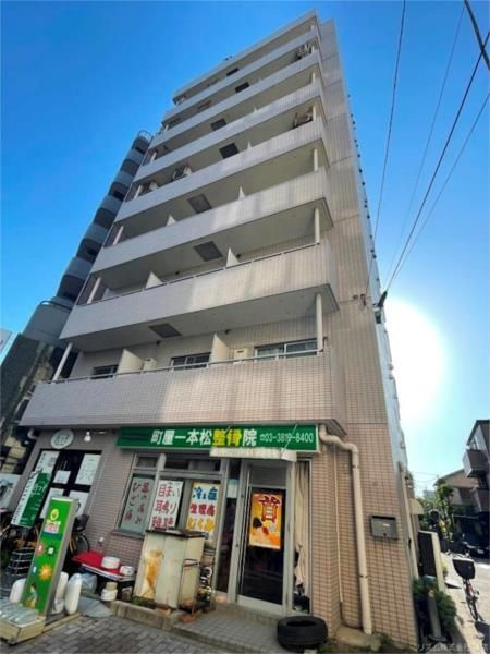 サンアヴェニュー町屋の外観