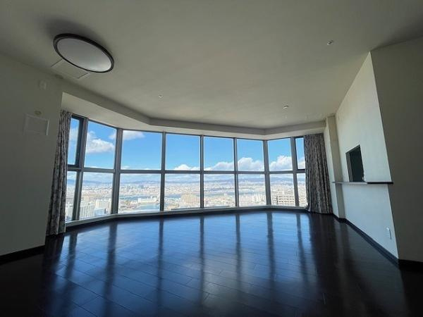 【居間・リビング】 | セントプレイスタワー