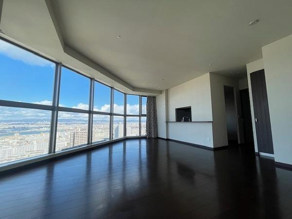 【居間・リビング】 | セントプレイスタワー