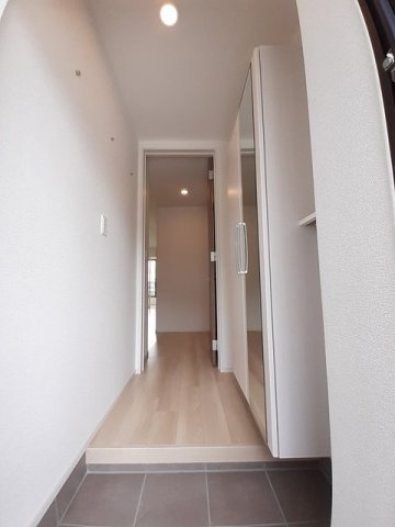 ソレイユ・タカ　Ａの玄関