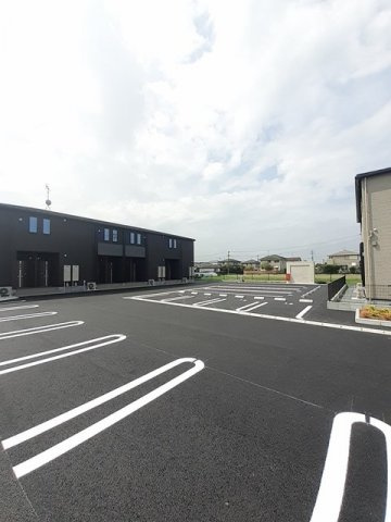 キャニオン・Ｍ　Ⅰの駐車場