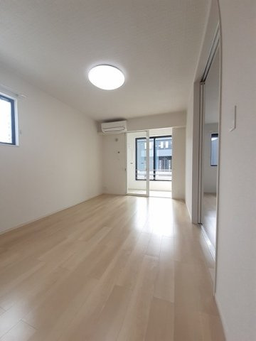 キャニオン・Ｍ　Ⅰの居間・リビング