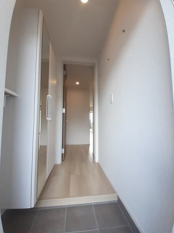 キャニオン・Ｍ　Ⅱの玄関