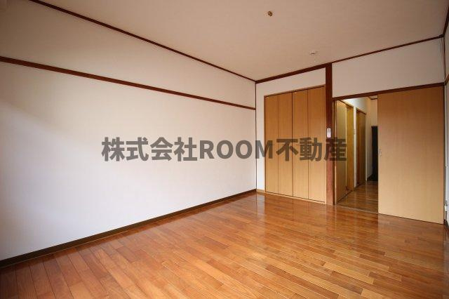 コーポ早水の居間・リビング|ゆったりとしたリビングです