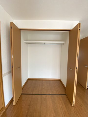 【収納】 | SSハイツ | 洋室6.5帖収納