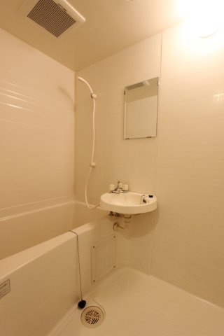 グランフォーラムの浴室|参考写真です。現況優先。