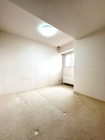 ロイヤルシャトー手稲富丘スカイタワーの洋室