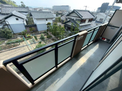 【バルコニー】 | メゾン山下