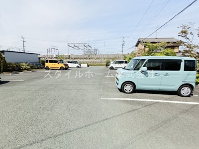 【駐車場】 | ヴィラージュルピナＣ棟
