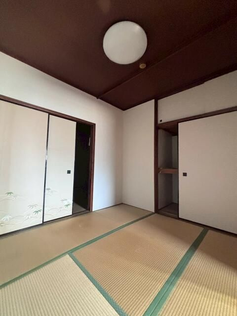 横浜市港北区富士塚２丁目のアパートの居間・リビング